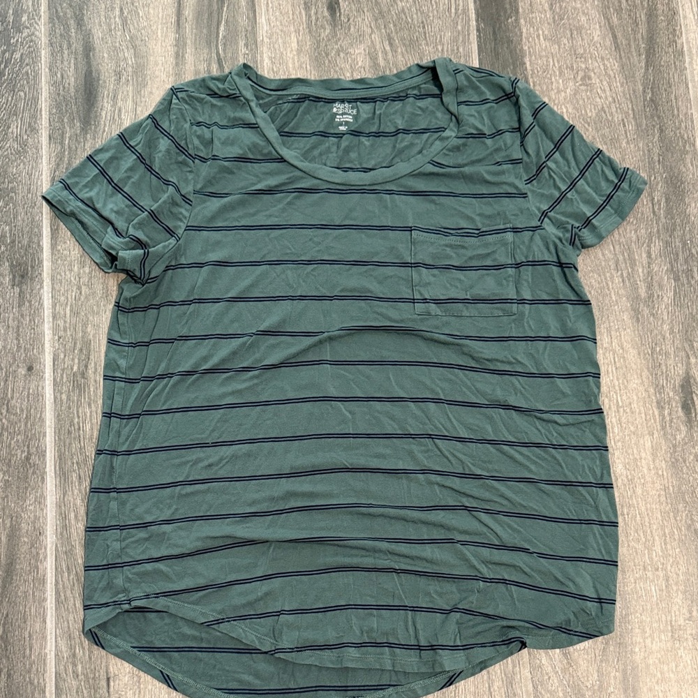 Market & Spruce Elaine Green Striped Short Sleeve Tee